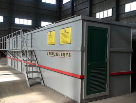 點擊查看詳細信息<br>標題：MBR一體化污水處理設備 閱讀次數：2772